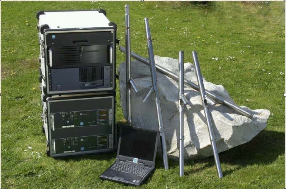 GAPS geophone array production survey tool